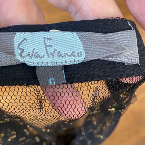 Eva Franco Anthropology black & gold mesh overlay with black optional underskirt - Picture 6 of 11